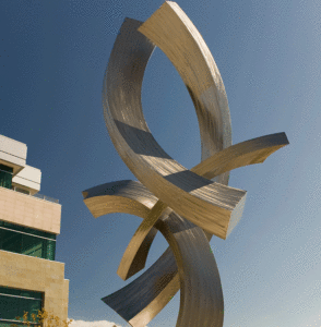 Large outdoor sculpture-Dancing in the Sun