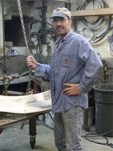 Kevin Robb creating contemporary metal sculptures